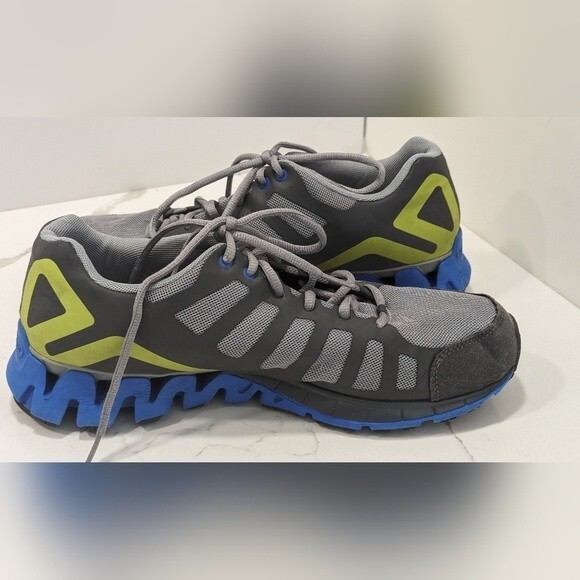 Reebok Other - Reebok men's Zigkick Grey/green/Blue runner athletic shoes sneakers size 9